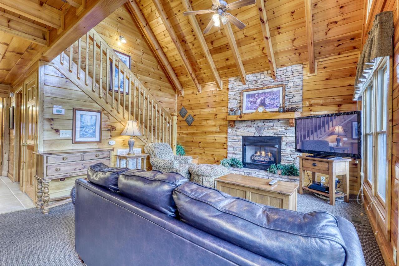 Above All Pigeon Forge Exterior foto